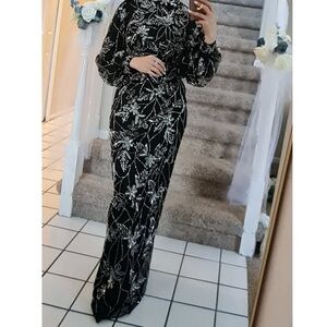 QUIZ 
Women's Embellished High Neck Balloon Sleeve Evening Dress